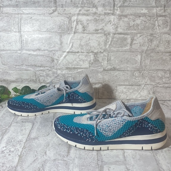 SOUL Naturalizer Blue Wave Pattern Womens Shoes Size 8.5W - Picture 6 of 10